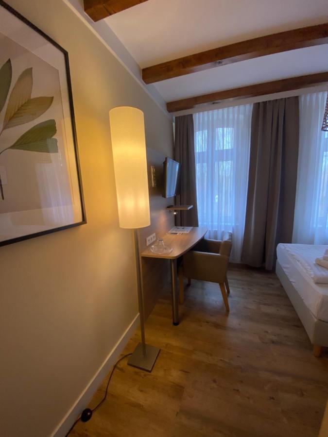 Hotel Sankt Georg Нойбранденбург Экстерьер фото